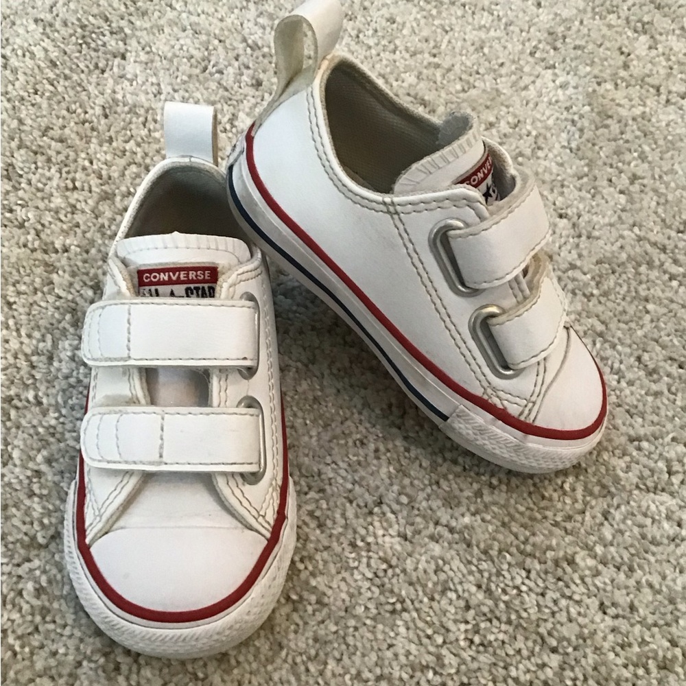CONVERSE Chuck Taylor All Star Easy-On Leather | Size Kids 5 - Picture 6 of 8